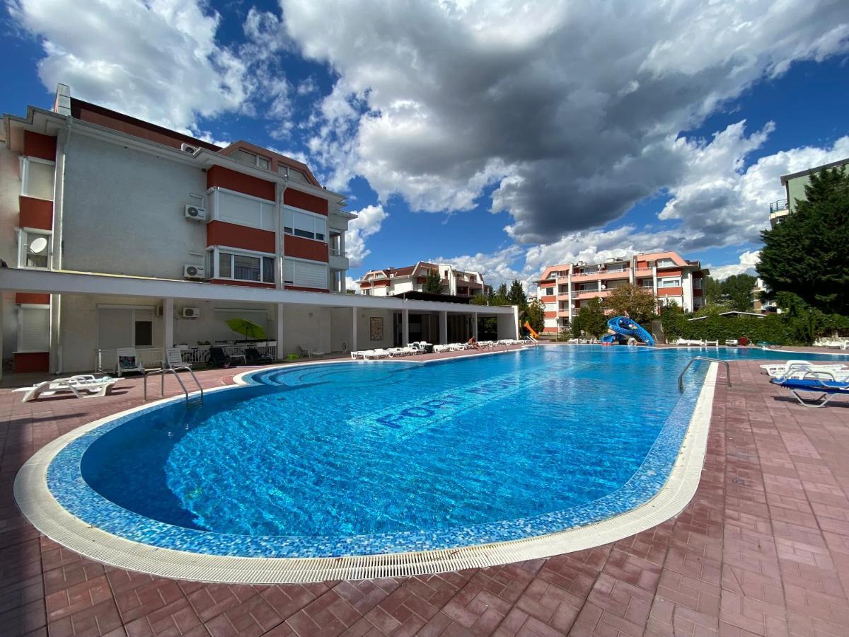 Gt Sunny Fort Apartments Slantschew brjag Exterior foto